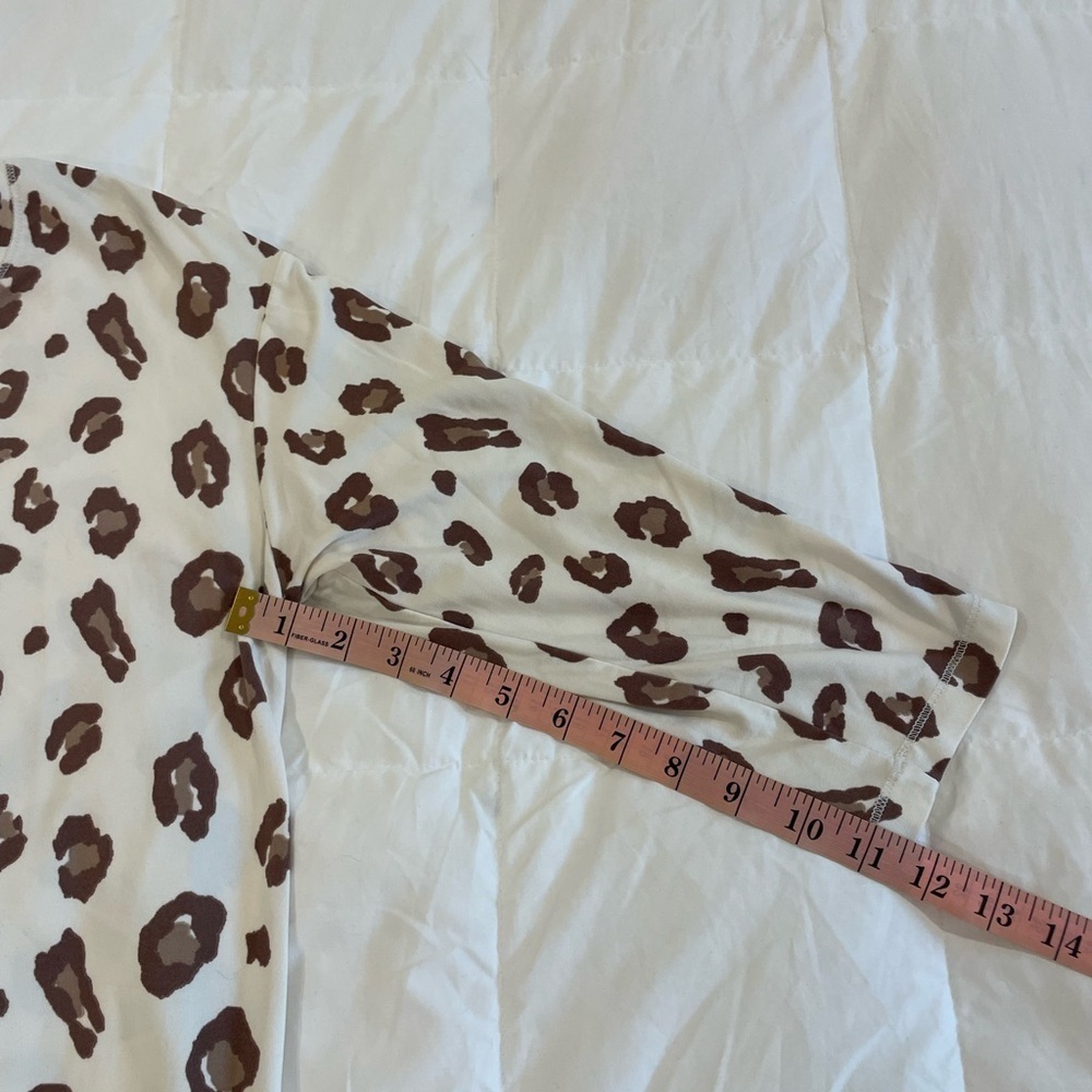 Wonderly Studio Top Size Medium - Picture 8 of 10